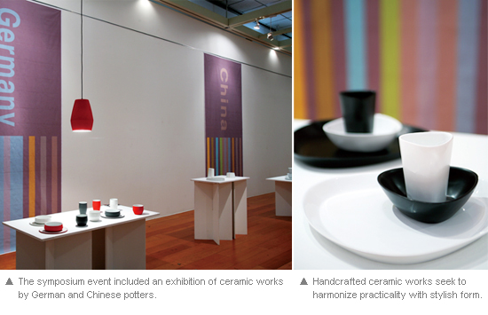 Communicating with the World through <font color='red'>Ceramics</font>