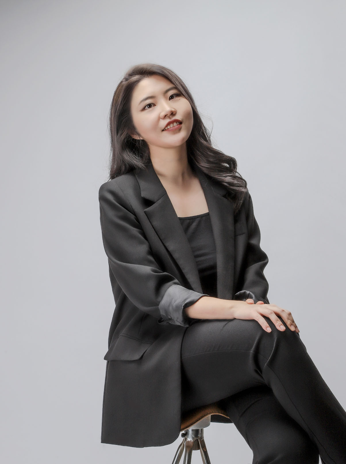 [Interview] MIMIDESIGN CEO Han Sang-mi “We infused cellphone cases with Goryeo celadon green.”