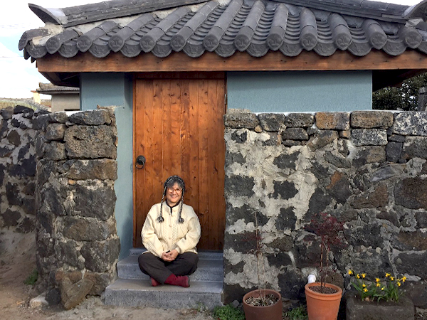 [Interview] Brenda Paik Sunoo: a Korean-American in Love with <font color='red'>Jeju</font>