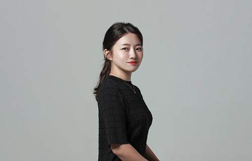 [Interview] Artist Jeong Dahye Discusses Earning Korea's 1st <font color='red'>LOEWE</font> <font color='red'>Foundation</font> <font color='red'>Craft</font> <font color='red'>Prize</font>