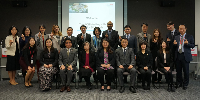 Meeting with diplomats of ASEAN <font color='red'>Embassies</font> in Seoul, Korea