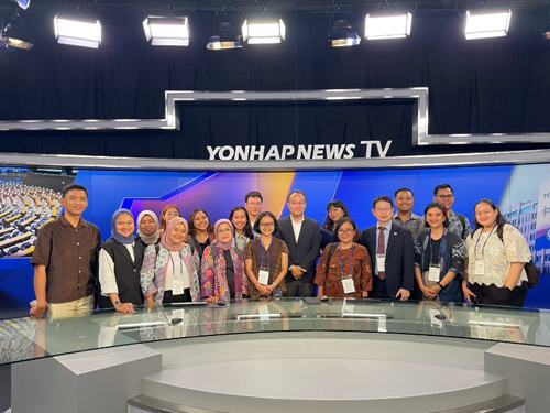 Indonesia's Next-Generation <font color='red'>Journalists</font> Visited Korea