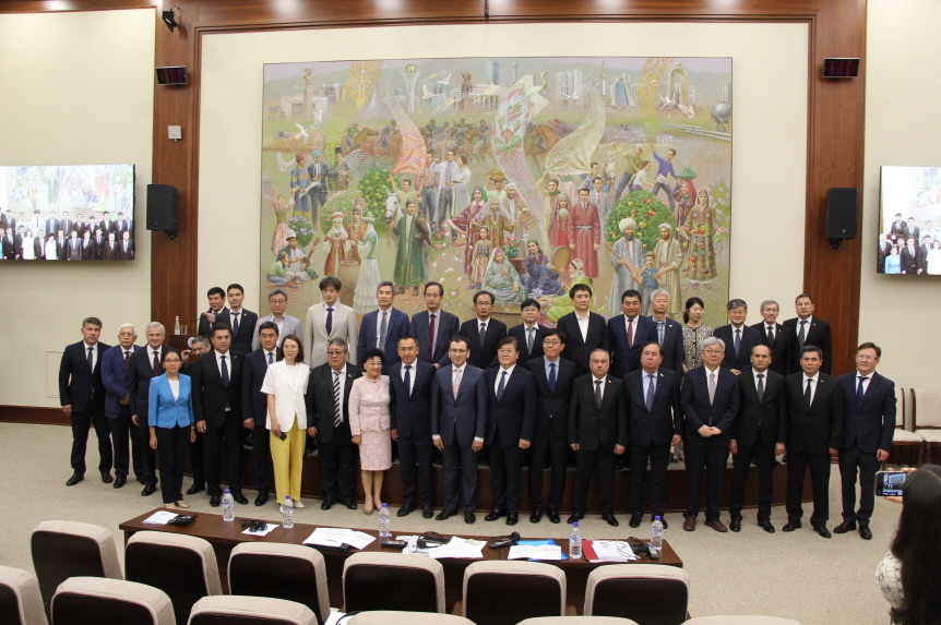 Inaugural Korea-<font color='red'>Central</font> <font color='red'>Asia</font> Think Tank Forum Held in Tashkent