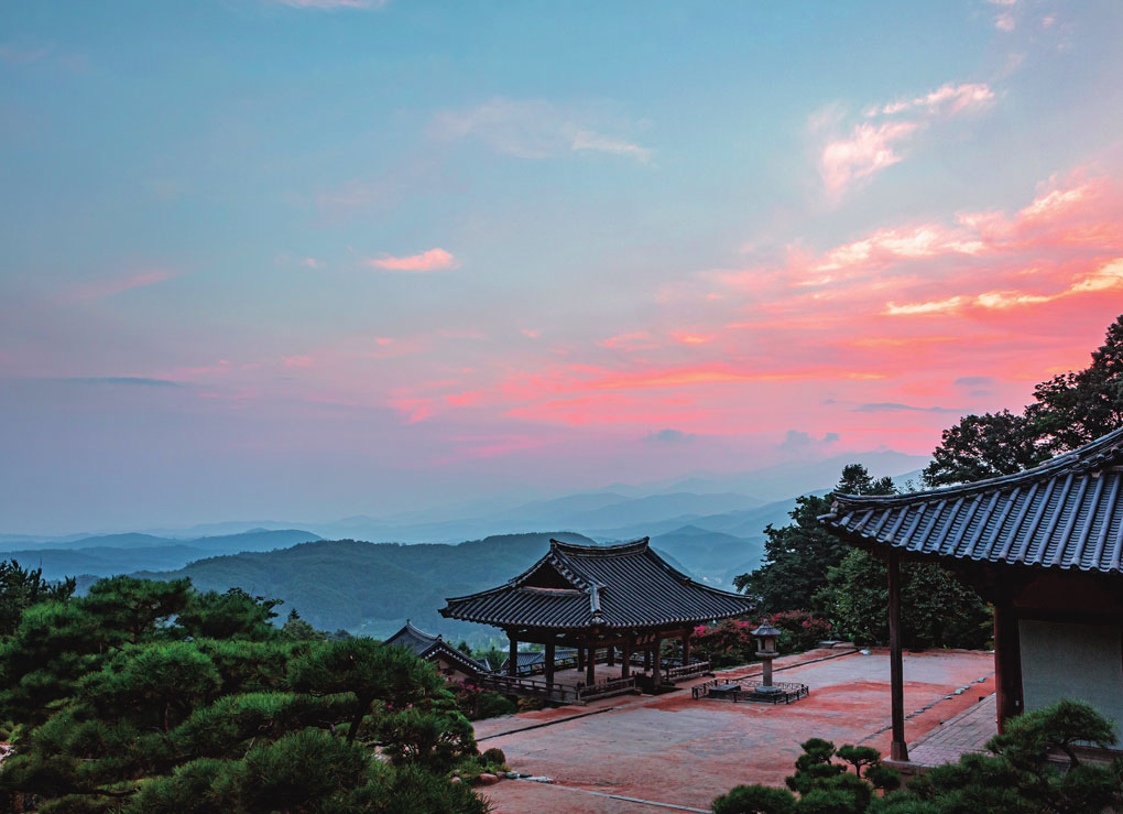 Only The Road to <font color='red'>Buseok</font> <font color='red'>Temple</font>