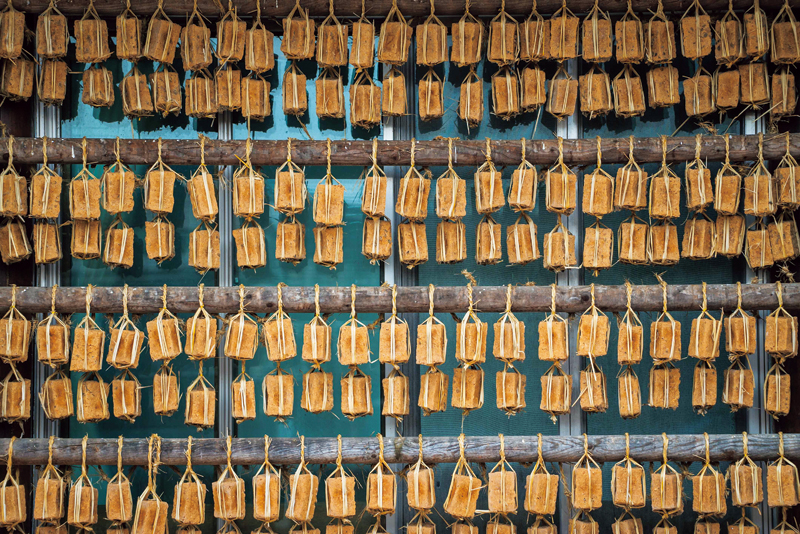 은은하고 깨끗한 세 가지 맛